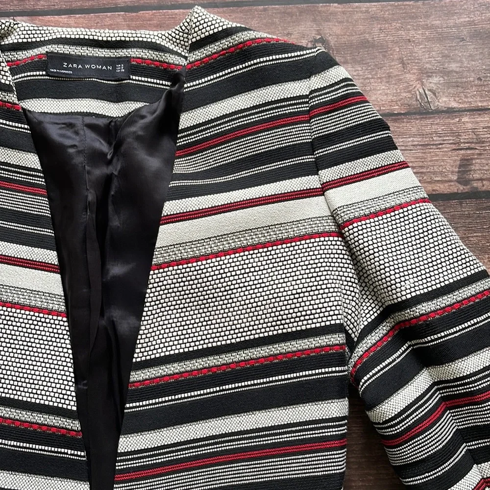 ZARA | Black white red collarless structured jacket - Picture 4 of 9